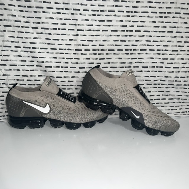 Vapor Max gris blanco